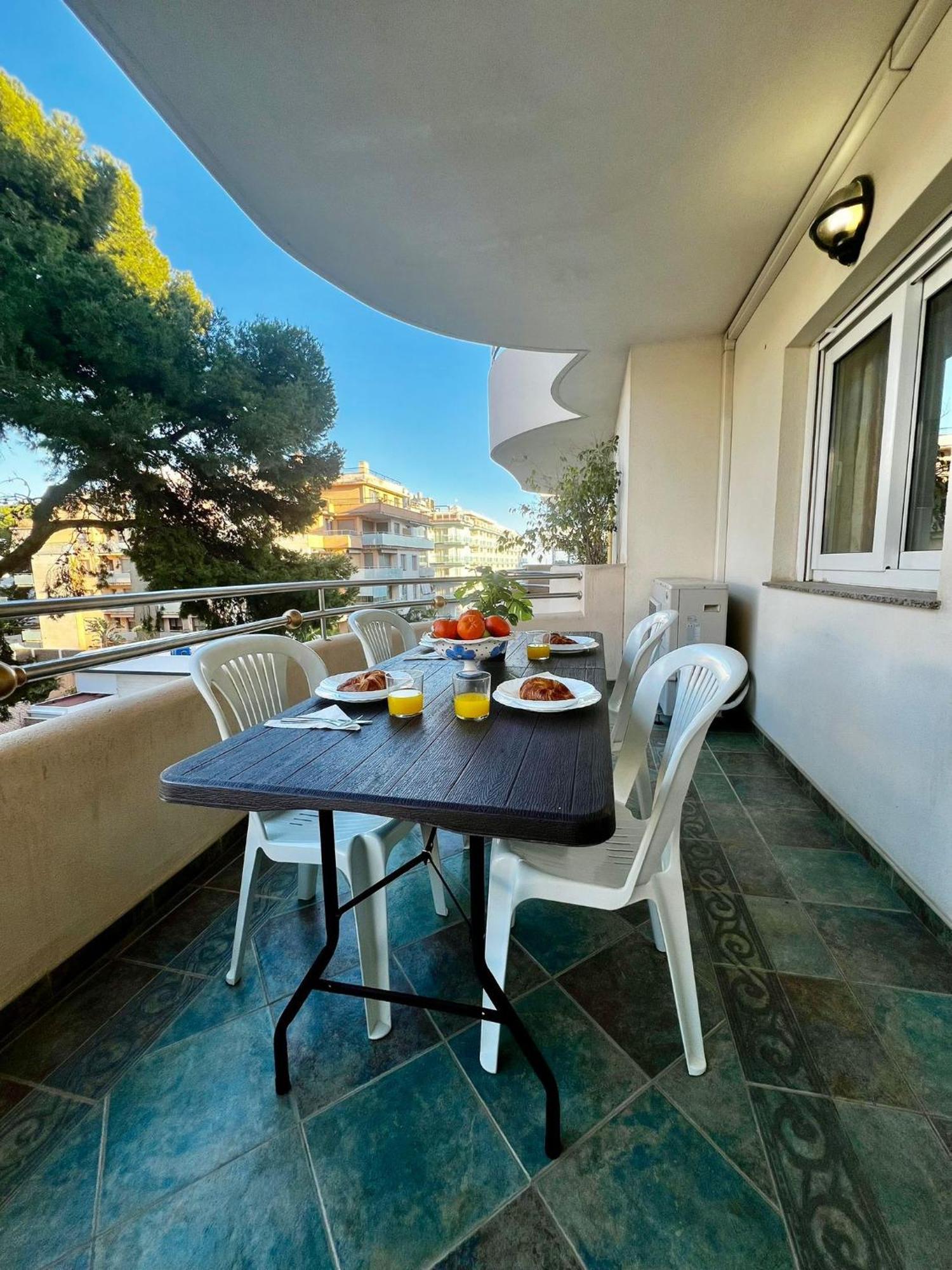2 Bedroom In Puerto Marina